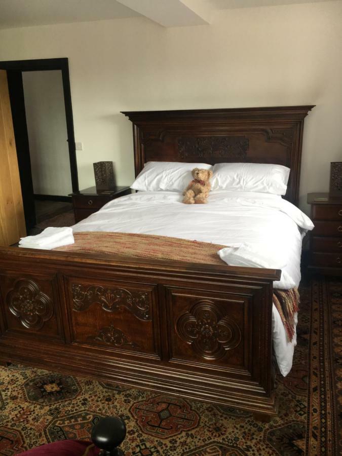 Bishop Percys House Apartment Бриджнорт Екстериор снимка