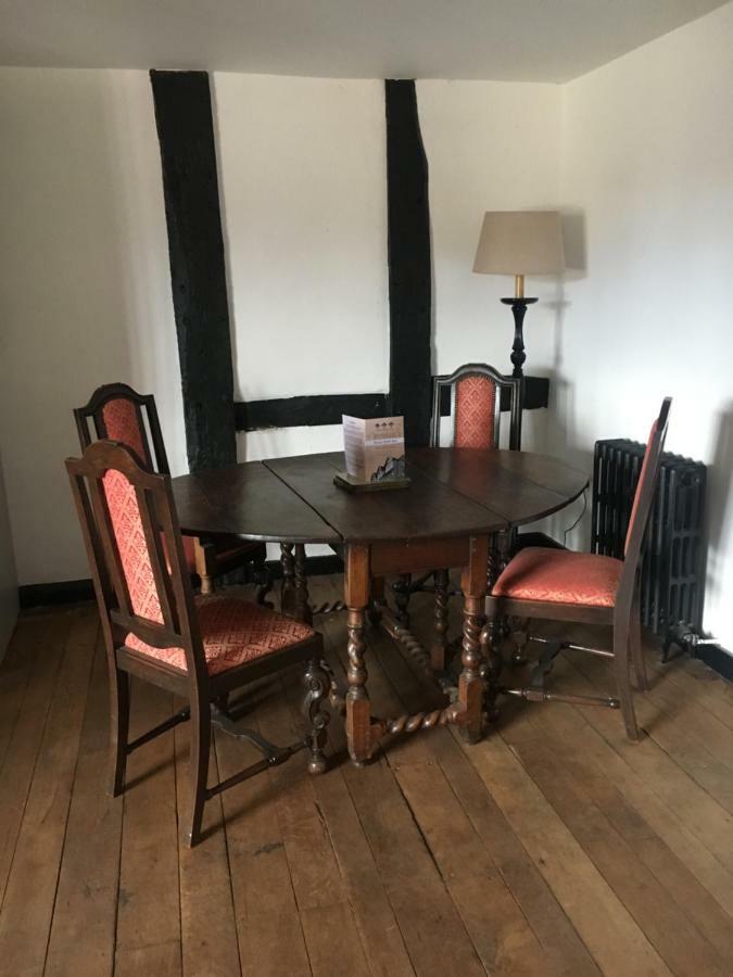 Bishop Percys House Apartment Бриджнорт Екстериор снимка